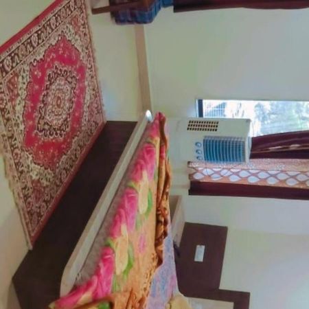 Bombay Regency Hotel Pachmarhī Екстериор снимка